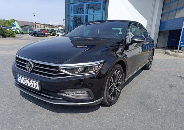 Volkswagen Passat cena 124900 przebieg: 130905, rok produkcji 2020 z Szczytno małe 596